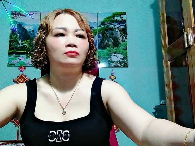Linhanhsex2k live webcam show