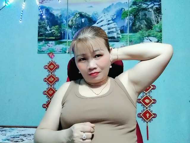 Linhanhsex2k live cam on BongaCams