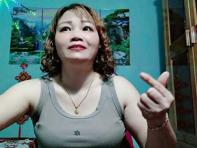 Linhanhsex2k live cam on BongaCams