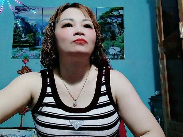 Linhanhsex2k live cam on BongaCams