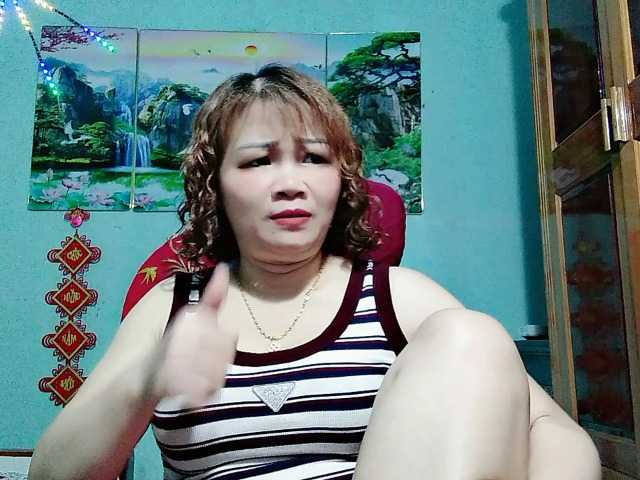 Linhanhsex2k live cam on BongaCams
