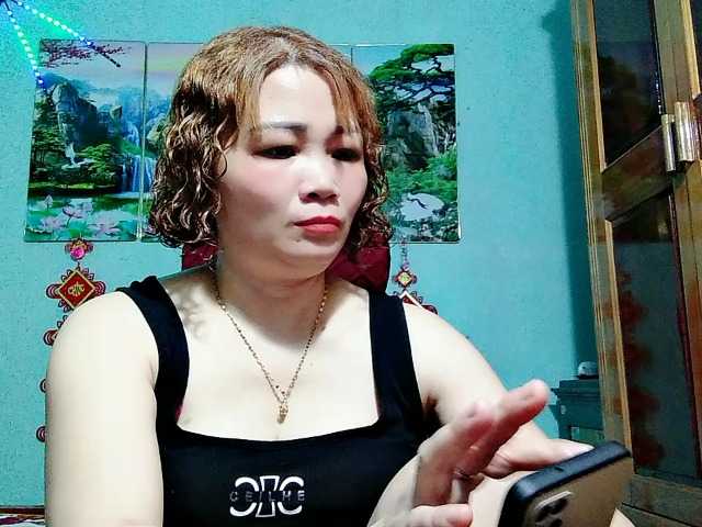 Linhanhsex2k live webcam show