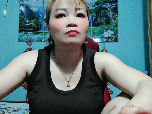 Linhanhsex2k live cam on BongaCams
