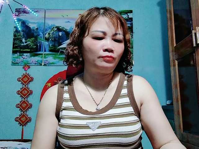 Linhanhsex2k live cam on BongaCams