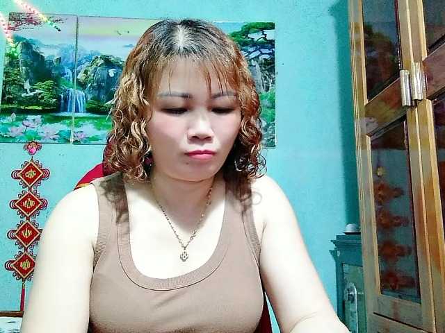 Linhanhsex2k live cam on BongaCams