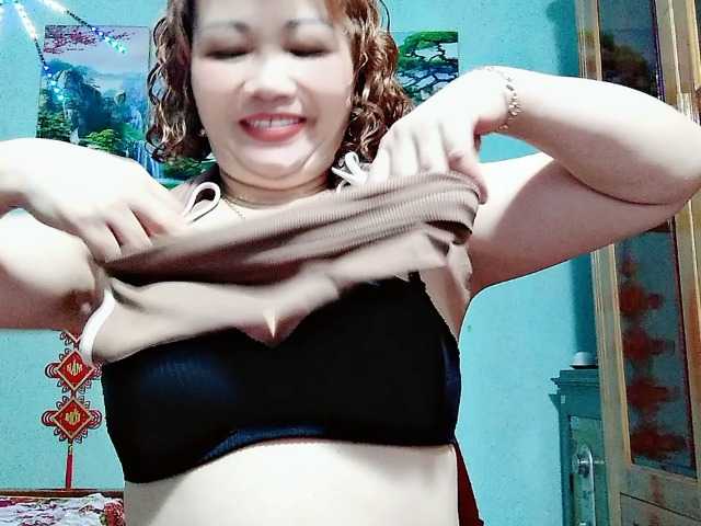 Linhanhsex2k live cam on BongaCams