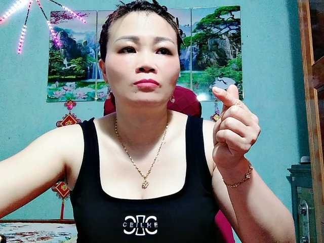 Linhanhsex2k live cam on BongaCams