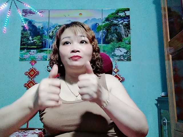 Linhanhsex2k live cam on BongaCams