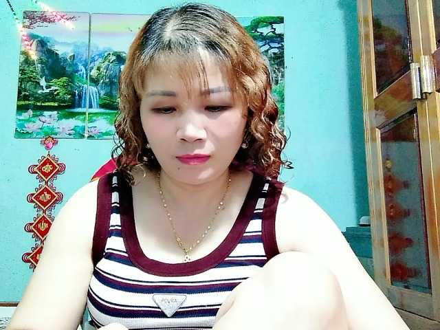 Linhanhsex2k live cam on BongaCams