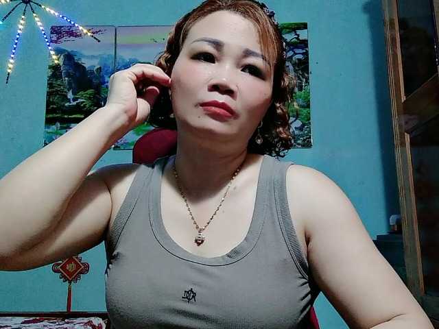 Linhanhsex2k live cam on BongaCams