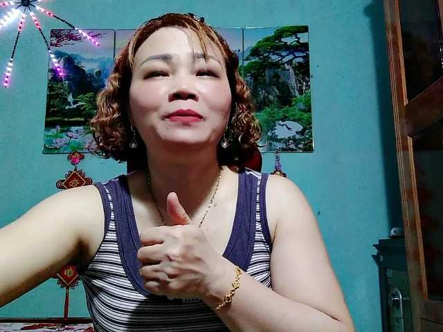 Linhanhsex2k live webcam show