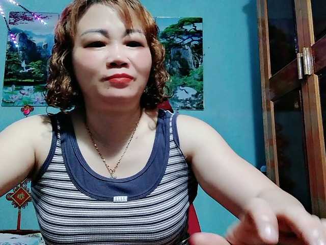 Linhanhsex2k live cam on BongaCams