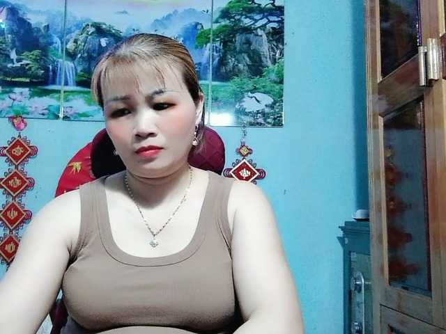 Linhanhsex2k live cam on BongaCams