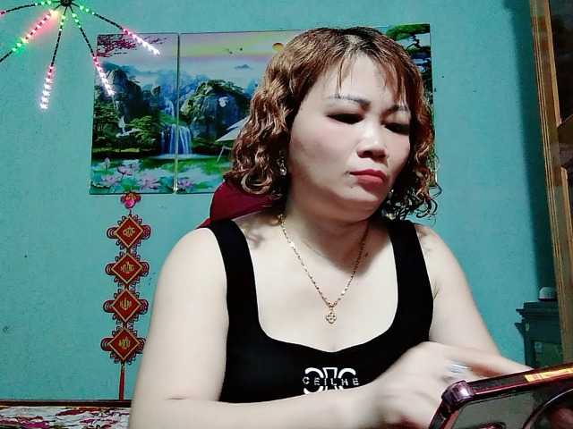 Linhanhsex2k live cam on BongaCams