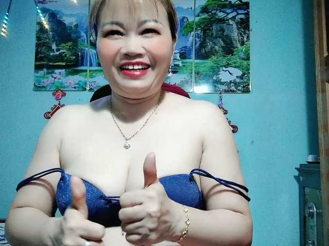 Linhanhsex2k live cam on BongaCams