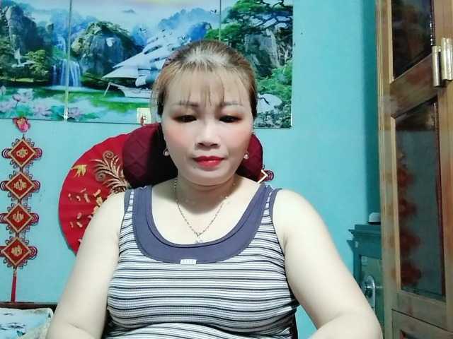 Linhanhsex2k live cam on BongaCams