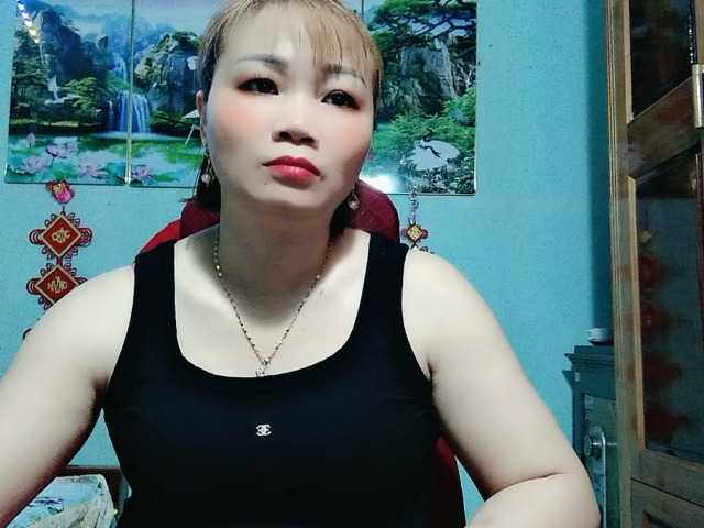 Linhanhsex2k live cam on BongaCams