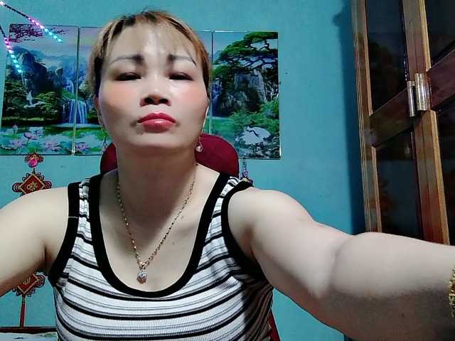 Linhanhsex2k live cam on UnifiedCams