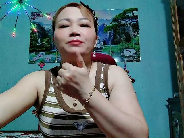 Linhanhsex2k live cam on BongaCams