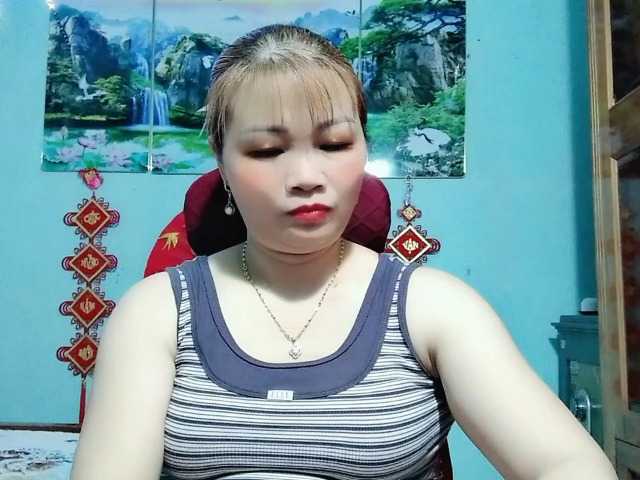 Linhanhsex2k live cam on BongaCams