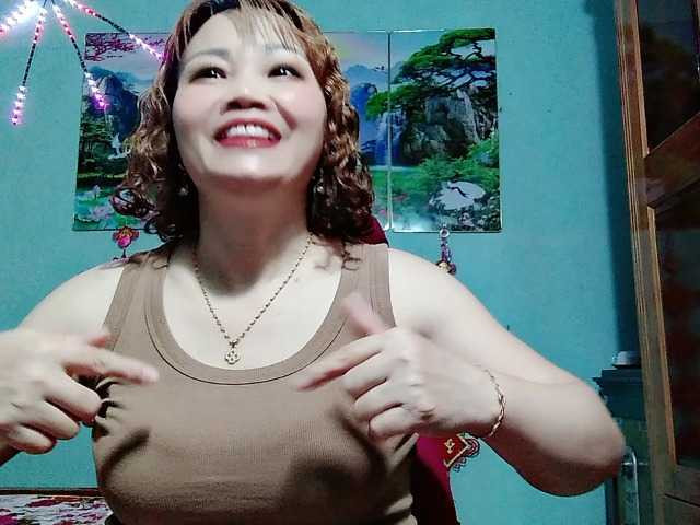 Linhanhsex2k live cam on BongaCams