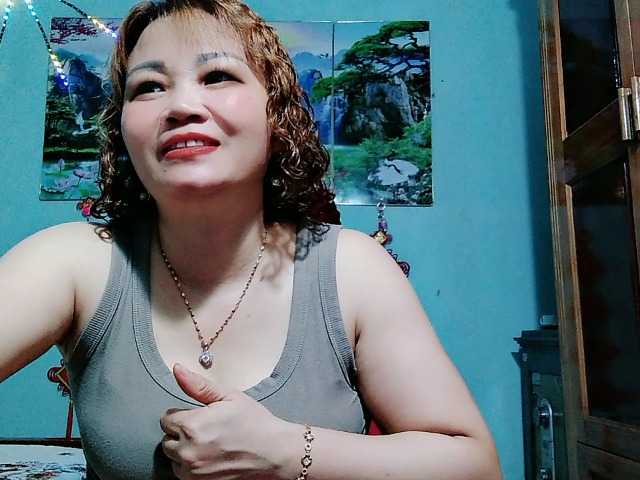 Linhanhsex2k live cam