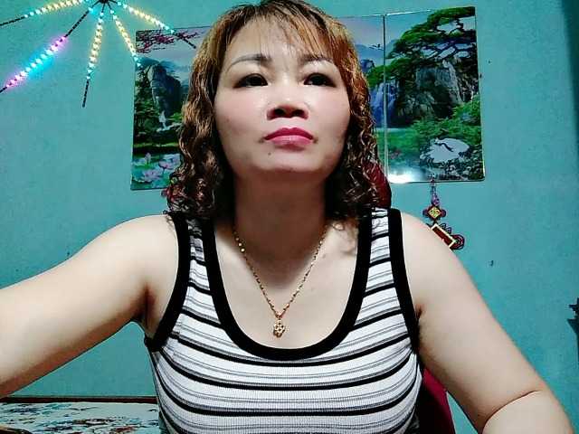 Linhanhsex2k live cam on BongaCams