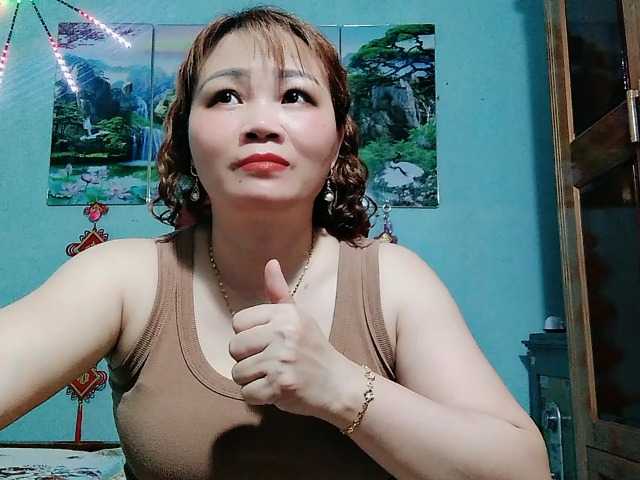 Linhanhsex2k live cam on BongaCams