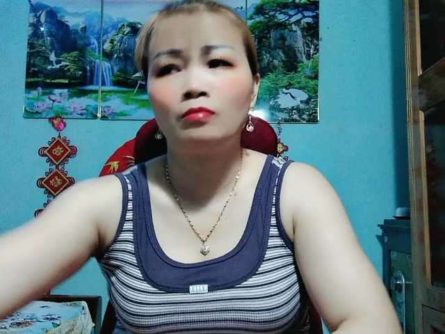 Linhanhsex2k live cam on BongaCams