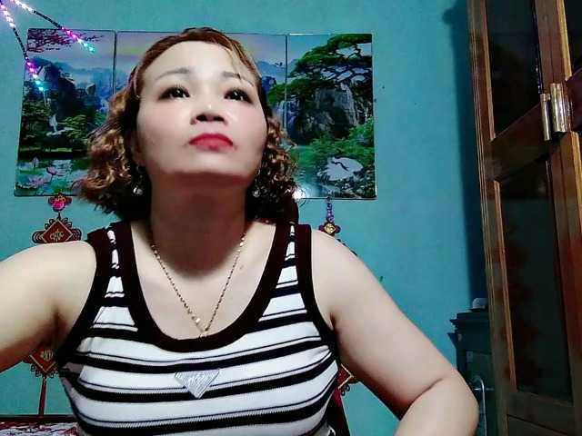 Linhanhsex2k Live Cam su BongaCams