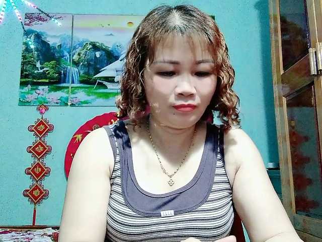 Linhanhsex2k live cam on BongaCams