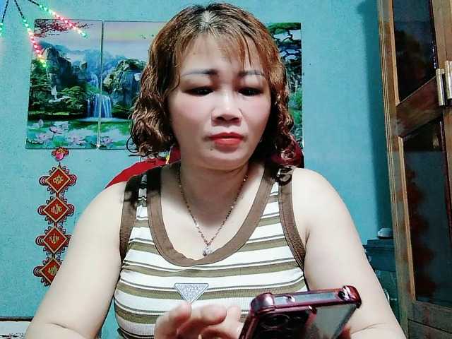 Linhanhsex2k live cam on BongaCams