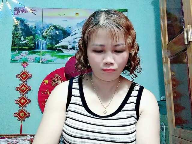 Linhanhsex2k live cam on BongaCams