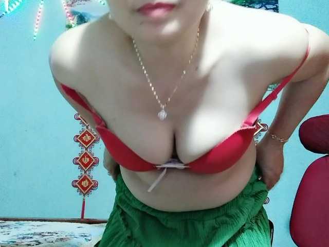 Linhanhsex2k live cam on BongaCams