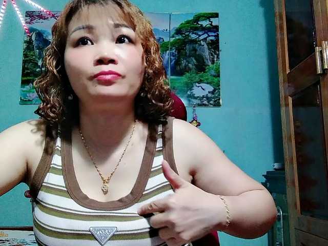 Linhanhsex2k live cam on BongaCams