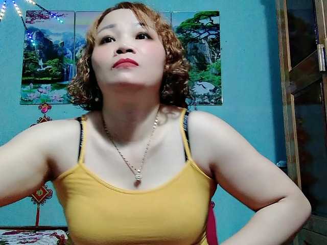 Linhanhsex2k live cam on BongaCams