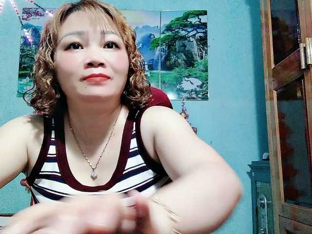 Linhanhsex2k live cam on BongaCams