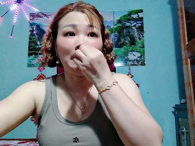 Linhanhsex2k live webcam show