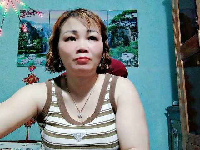 Linhanhsex2k live cam on BongaCams