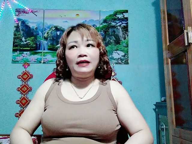Linhanhsex2k live cam on BongaCams