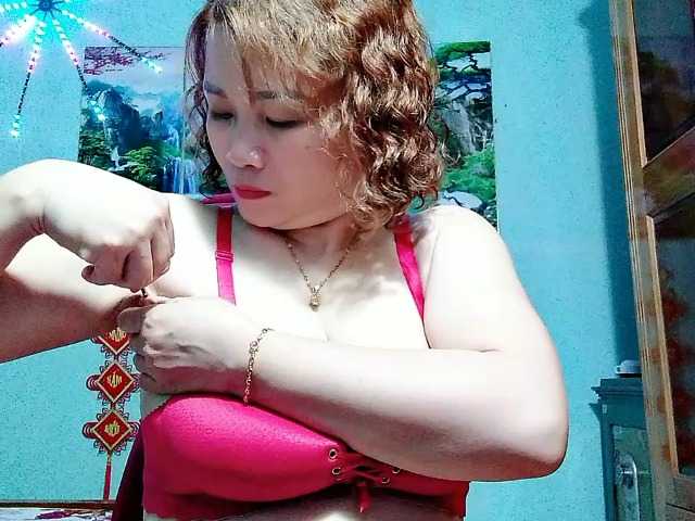 Linhanhsex2k live webcam show