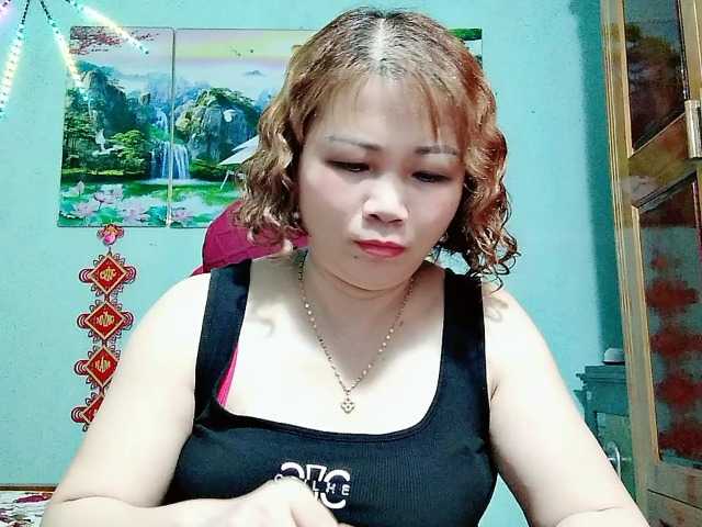 Linhanhsex2k live cam on BongaCams