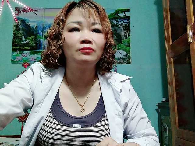 Linhanhsex2k live cam on BongaCams
