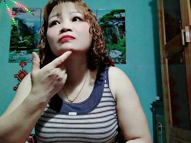Linhanhsex2k live cam on BongaCams