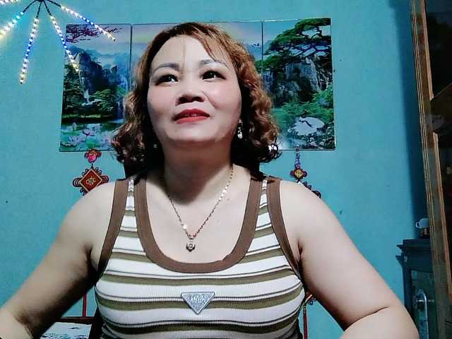 Linhanhsex2k live cam on BongaCams