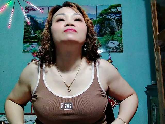 Linhanhsex2k live cam on BongaCams