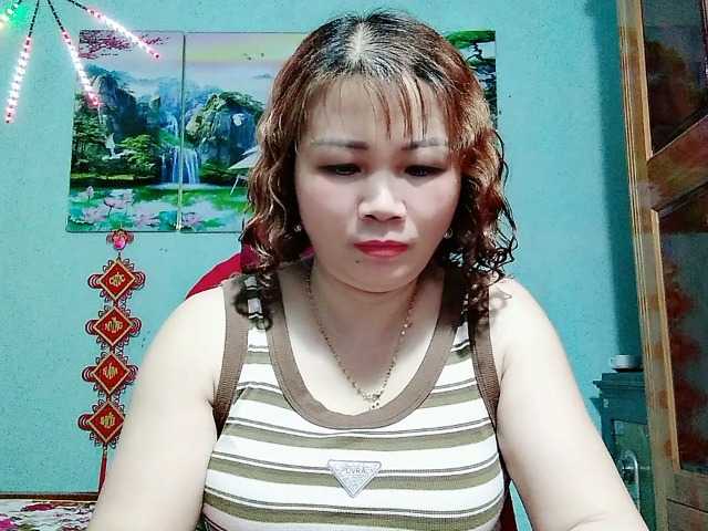 Linhanhsex2k live cam on BongaCams
