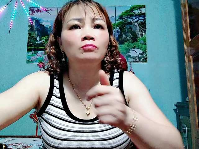Linhanhsex2k live cam on BongaCams
