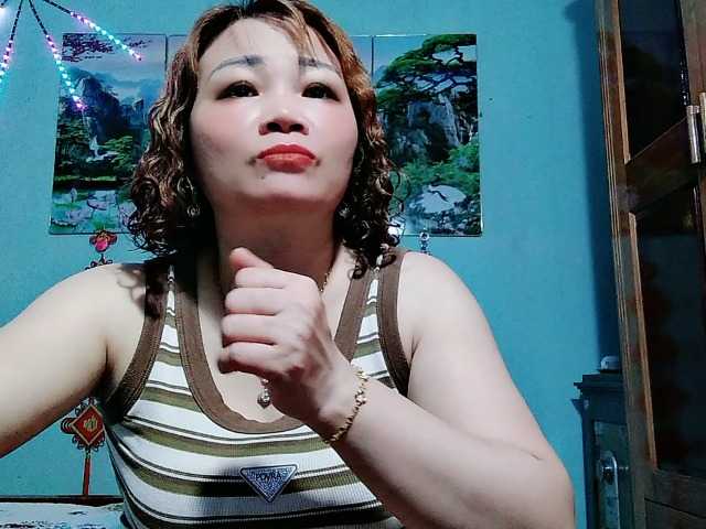 Linhanhsex2k live cam on BongaCams