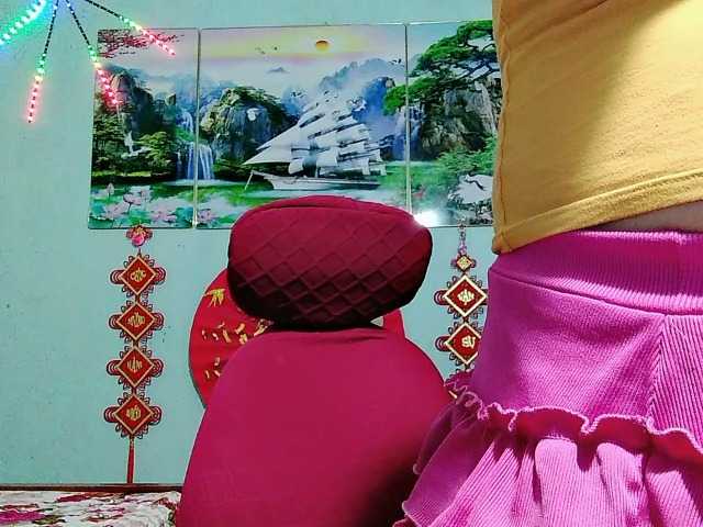 Linhanhsex2k live cam on BongaCams